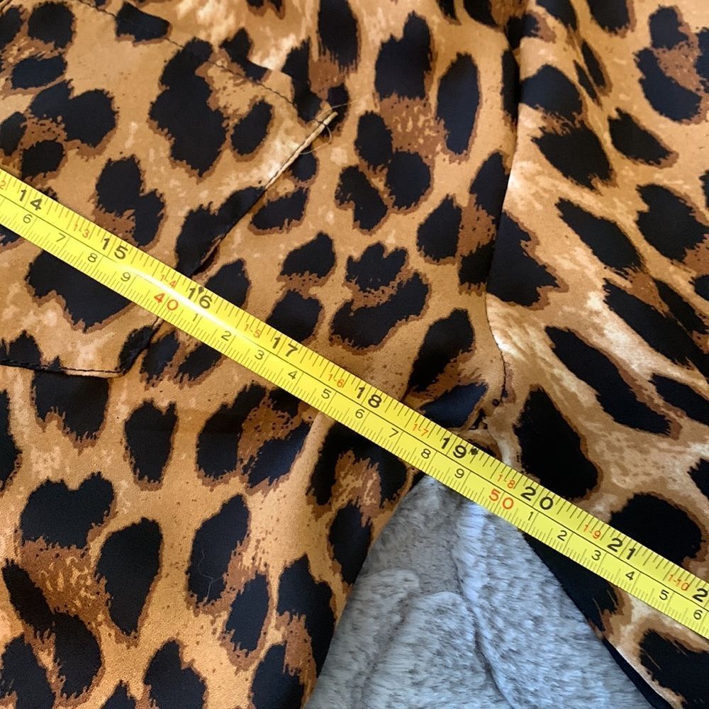 Animal print boutique shirt dress Size small new condition free shipping - Picture 7 of 10